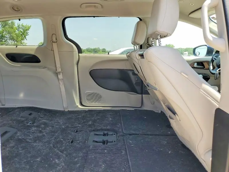 2018 CHRYSLER PACIFICA TOURING L PLUS  