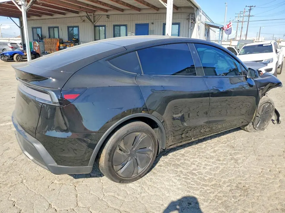 2026 TESLA MODEL Y   