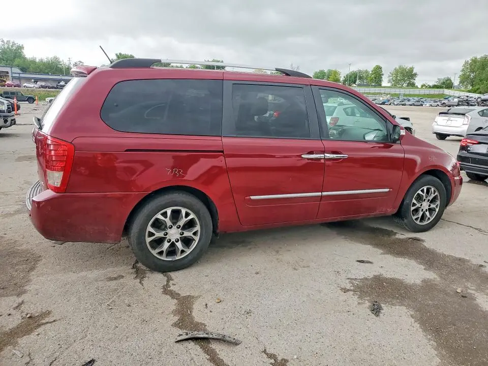 2014 KIA SEDONA   