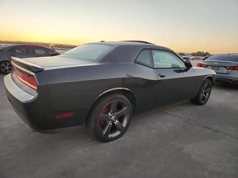 2013 DODGE CHALLENGER R/T  