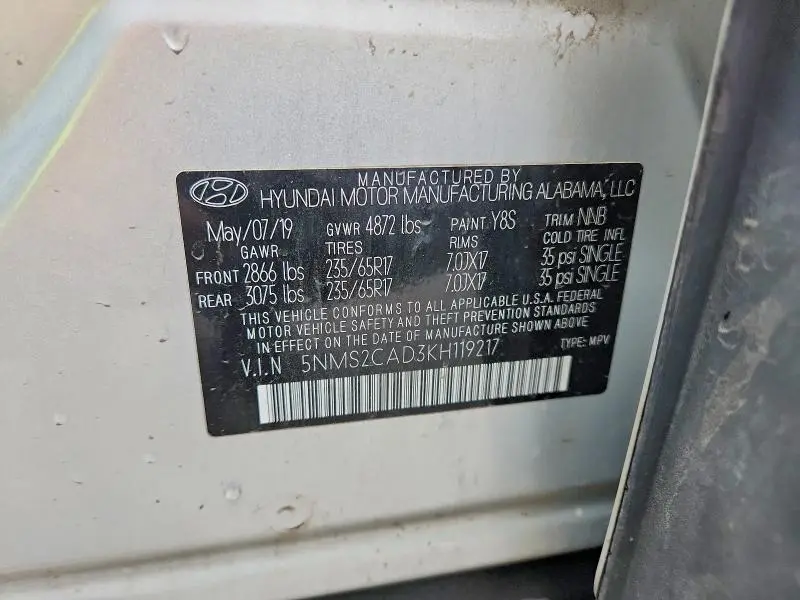 2019 HYUNDAI SANTA FE SE  