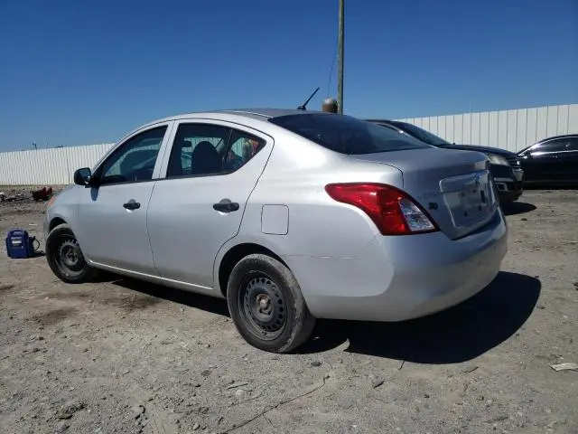 2013 NISSAN VERSA S  