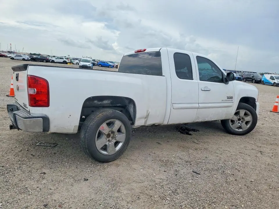 2010 CHEVROLET SILVERADO C1500 LT  