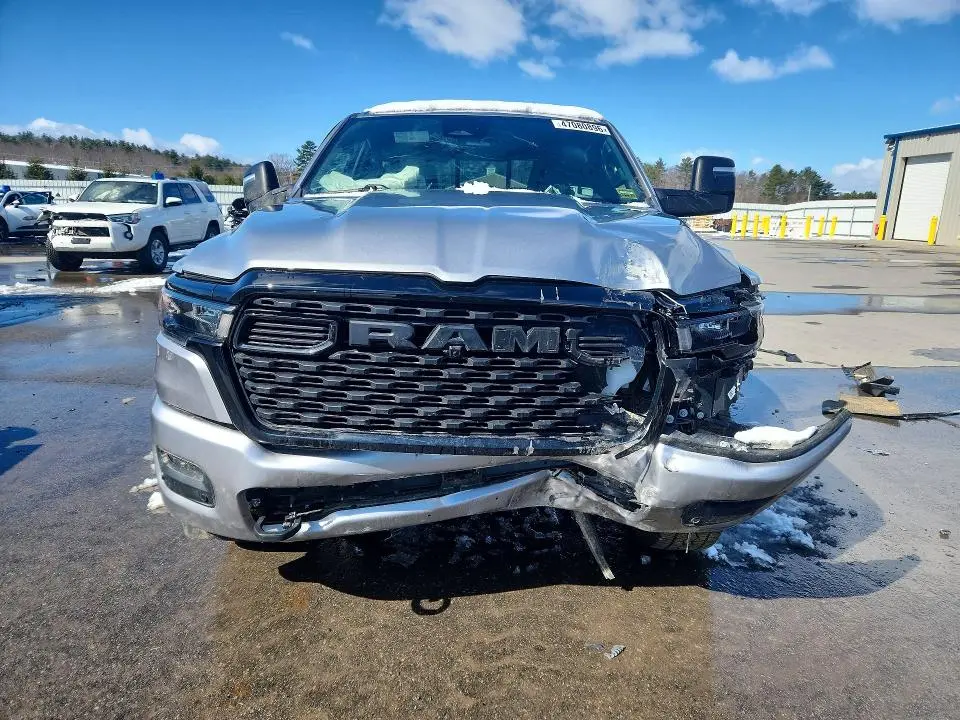 2025 RAM 1500 TRADESMAN  