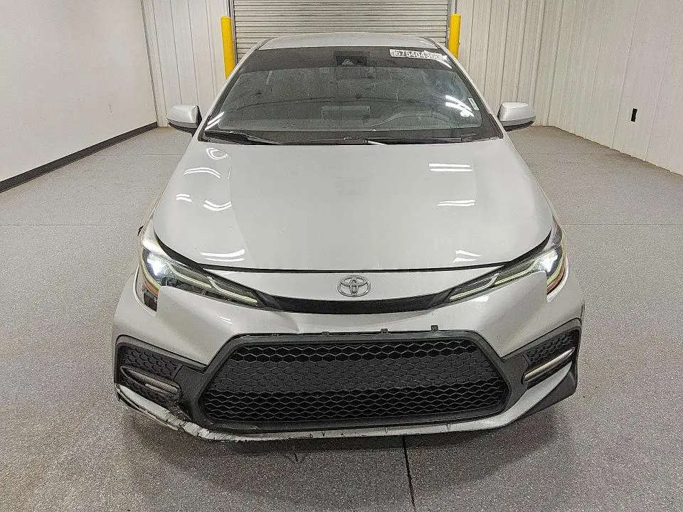 2020 TOYOTA COROLLA SE  