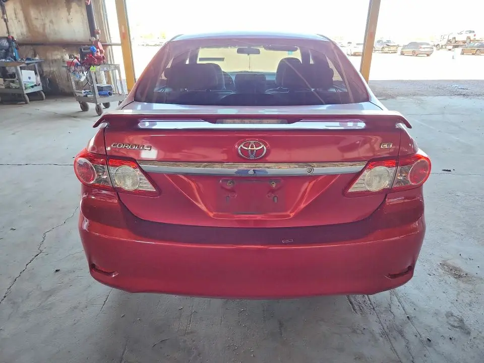 2011 TOYOTA COROLLA LE  
