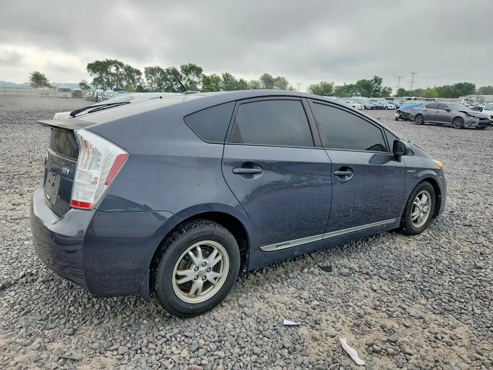 2011 TOYOTA PRIUS FOUR  