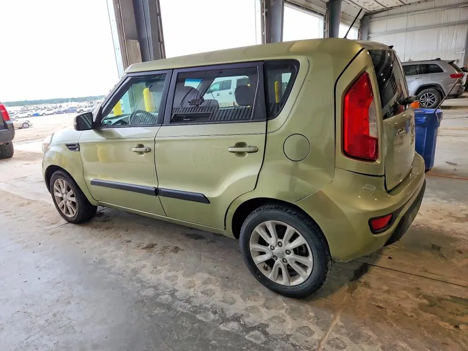 2012 KIA SOUL +  