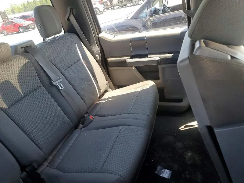 2015 FORD F150 SUPERCREW  