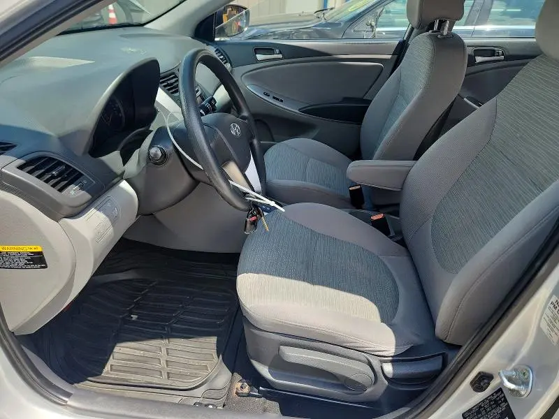 2015 HYUNDAI ACCENT   