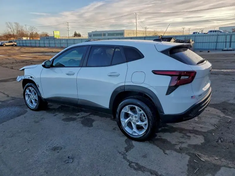 2025 CHEVROLET TRAX LS  