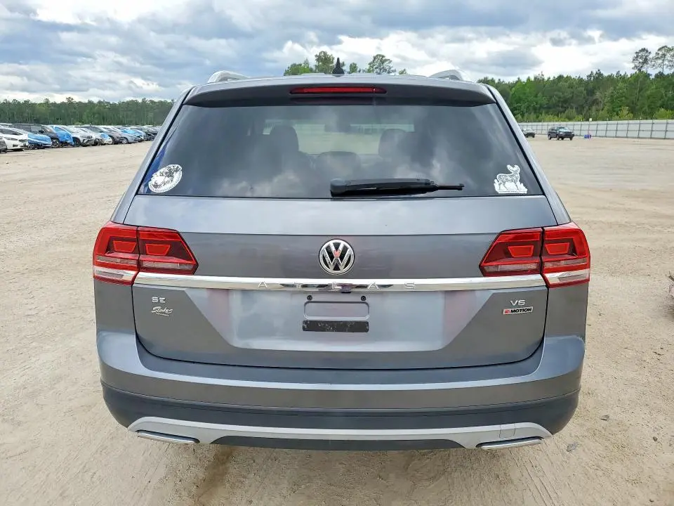 2018 VOLKSWAGEN ATLAS SE  