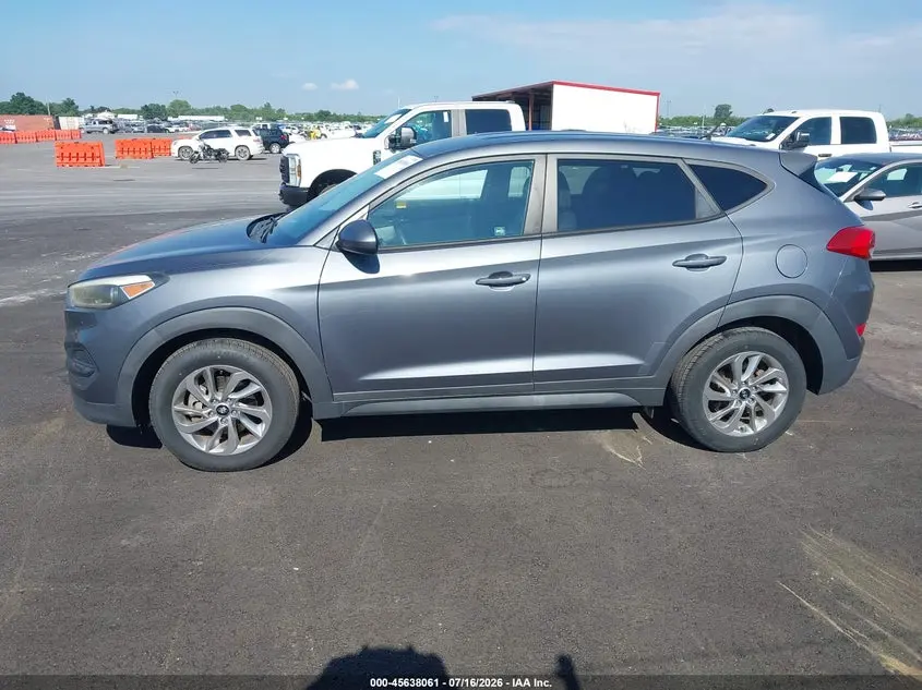 2018 HYUNDAI TUCSON SE