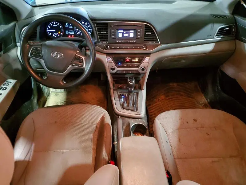 2018 HYUNDAI ELANTRA SE  