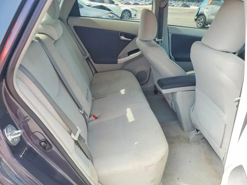 2011 TOYOTA PRIUS THREE  
