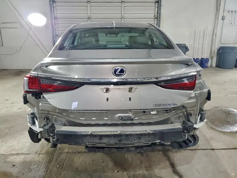 2020 LEXUS ES 300H LUXURY  