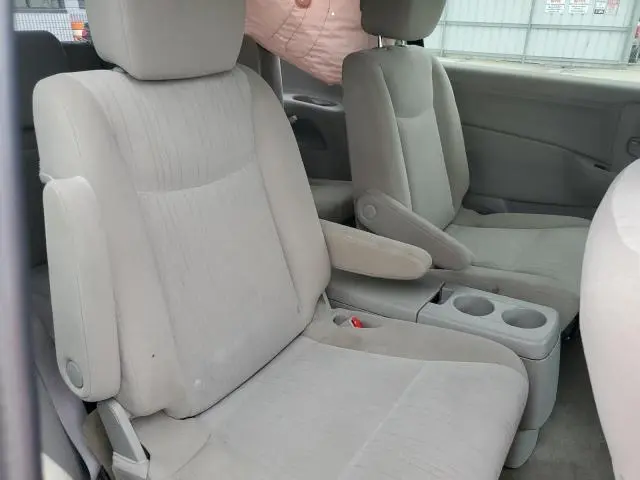 2017 NISSAN QUEST S  