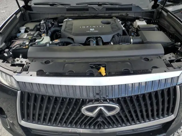 2025 INFINITI QX80 LUXE  
