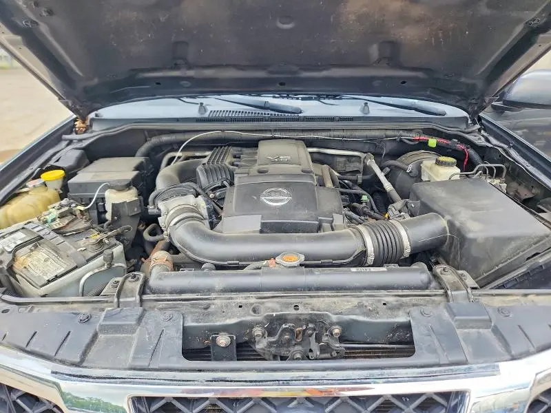2013 NISSAN FRONTIER SV V6  