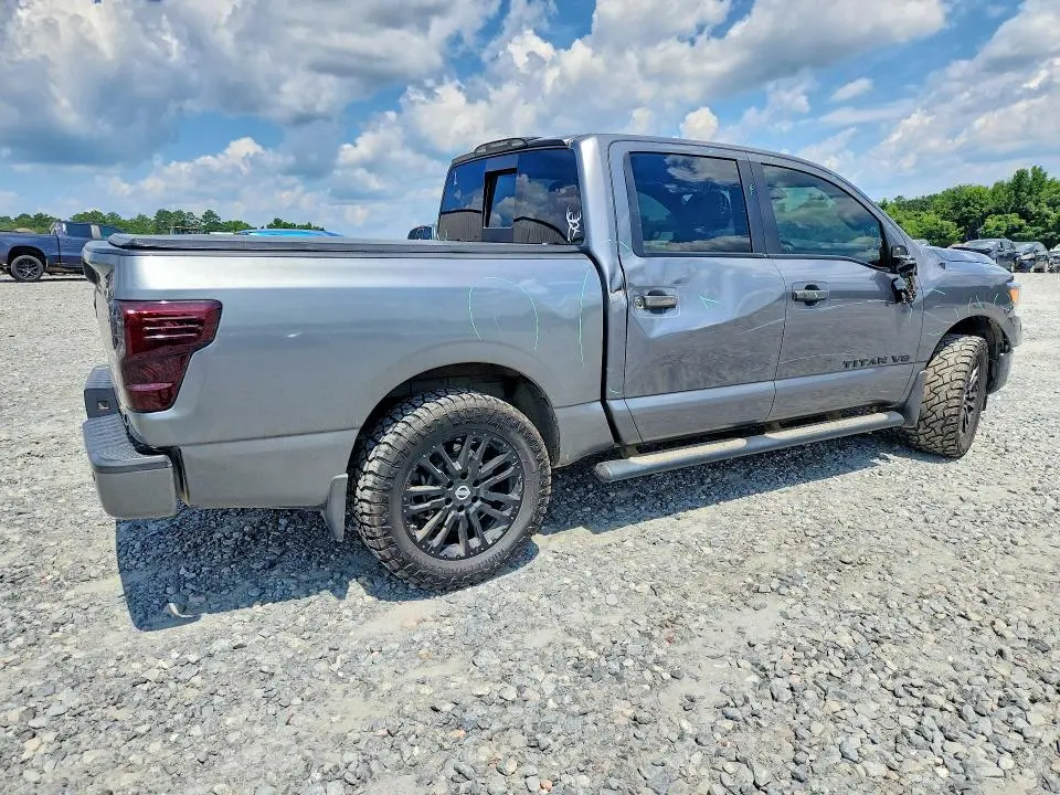 2019 NISSAN TITAN SV  
