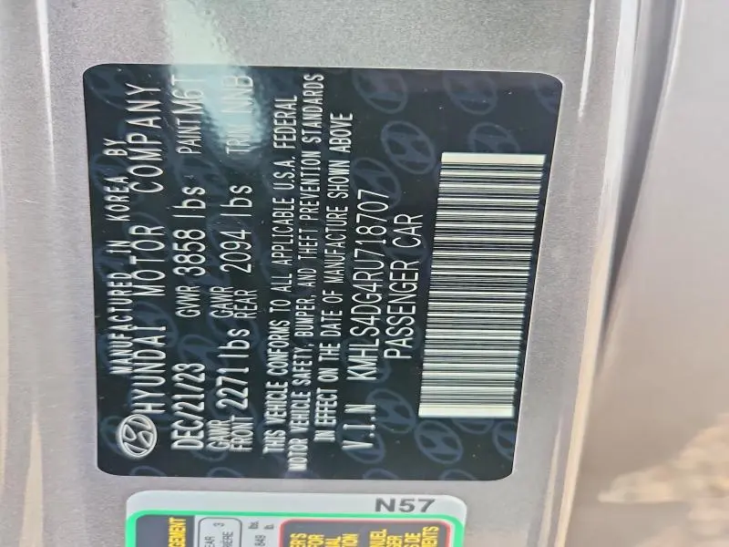 2024 HYUNDAI ELANTRA SEL  