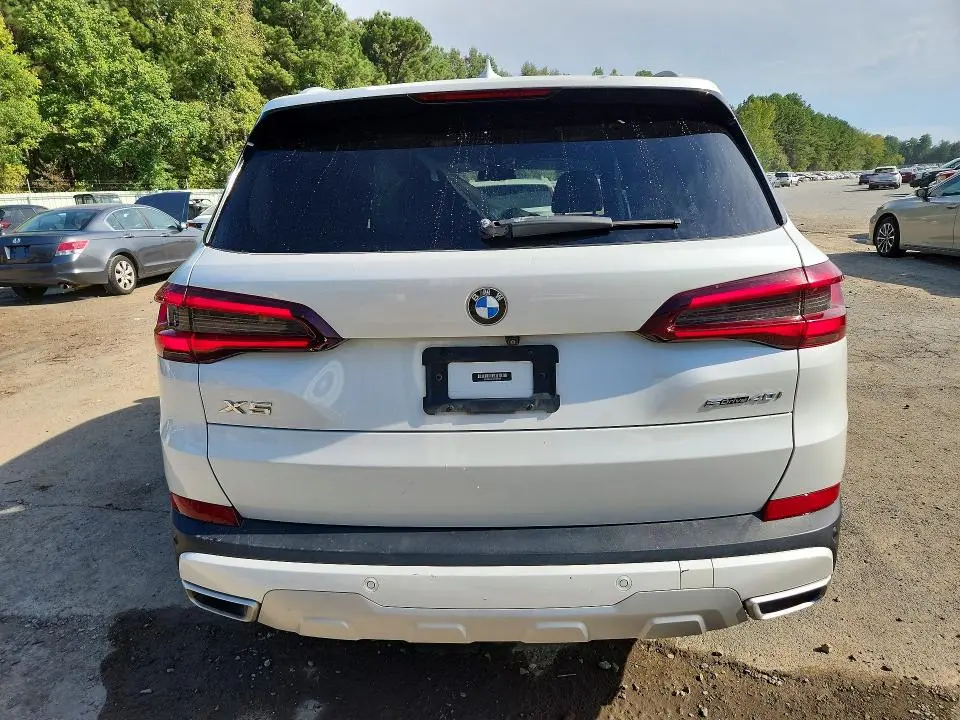 2021 BMW X5 SDRIVE 40I  