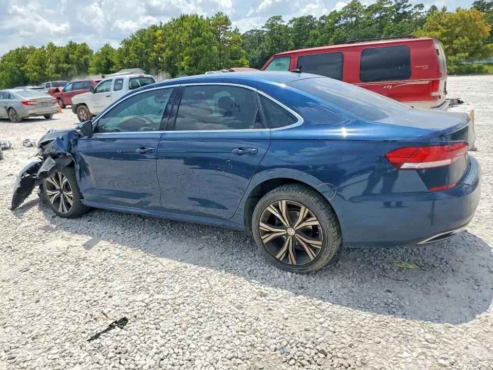 2022 VOLKSWAGEN PASSAT SE  