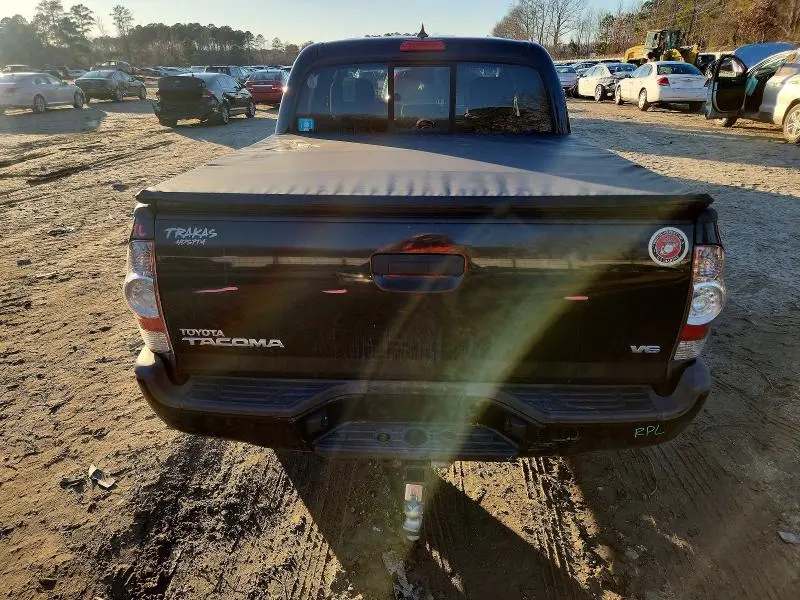 2015 TOYOTA TACOMA DOUBLE CAB  
