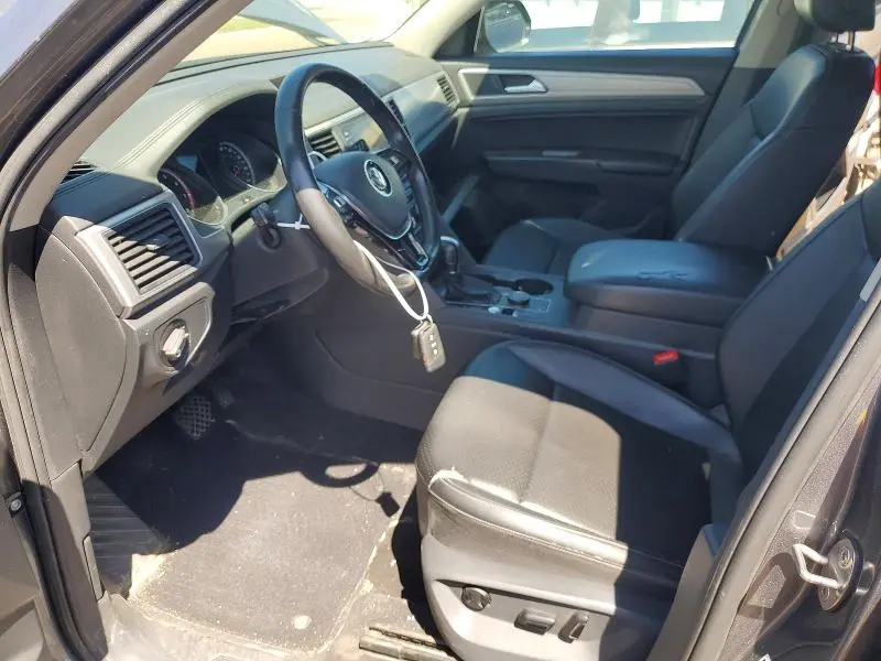 2018 VOLKSWAGEN ATLAS SE  