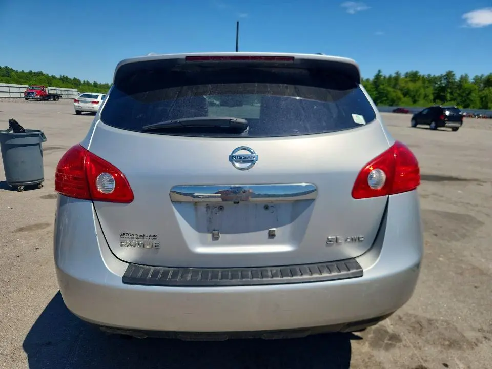 2011 NISSAN ROGUE S  