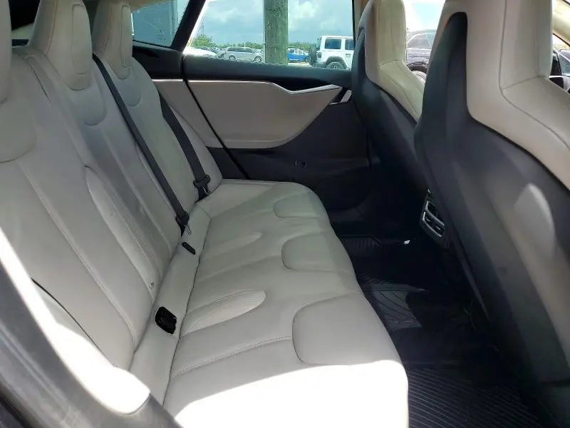 2016 TESLA MODEL S   