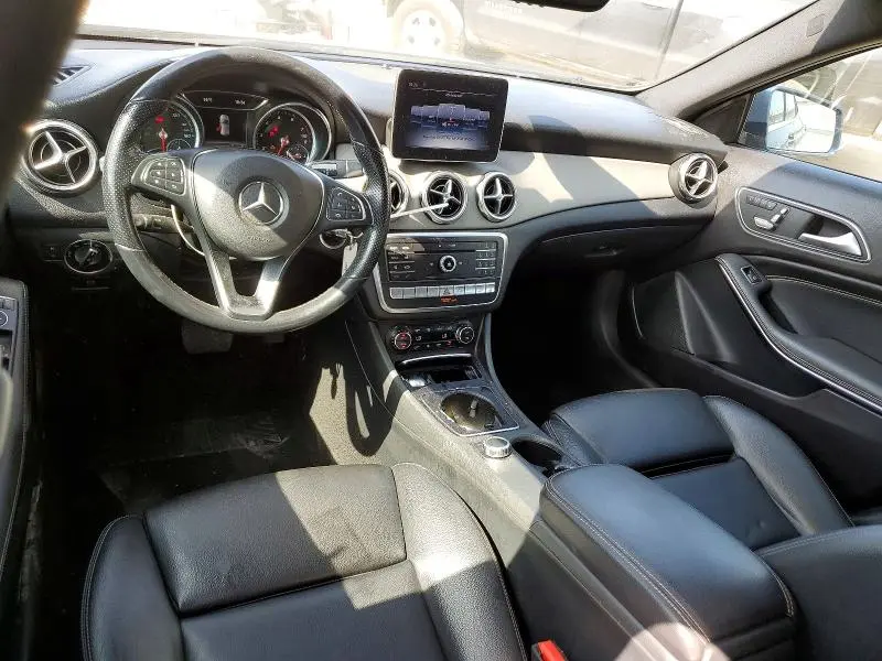 2020 MERCEDES-BENZ GLA 250 4MATIC  