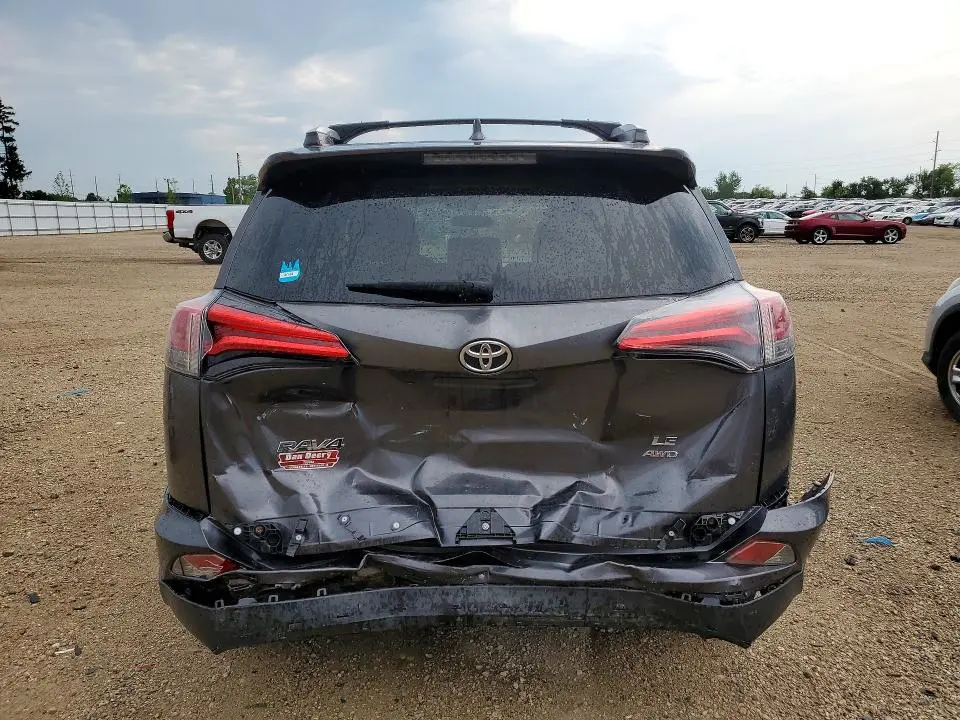 2016 TOYOTA RAV4 LE  