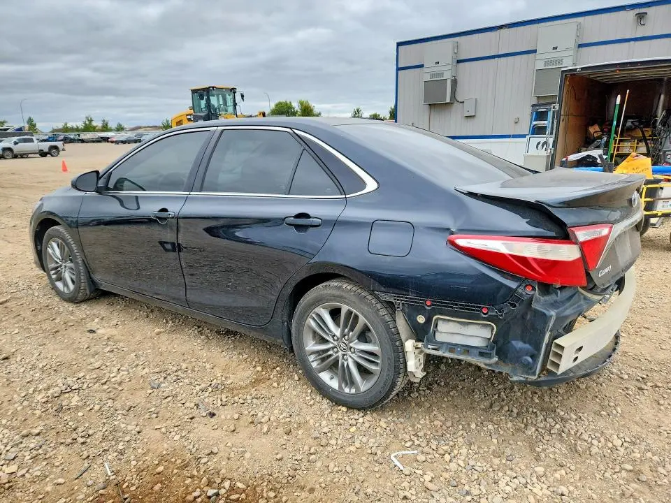 2017 TOYOTA CAMRY SE  