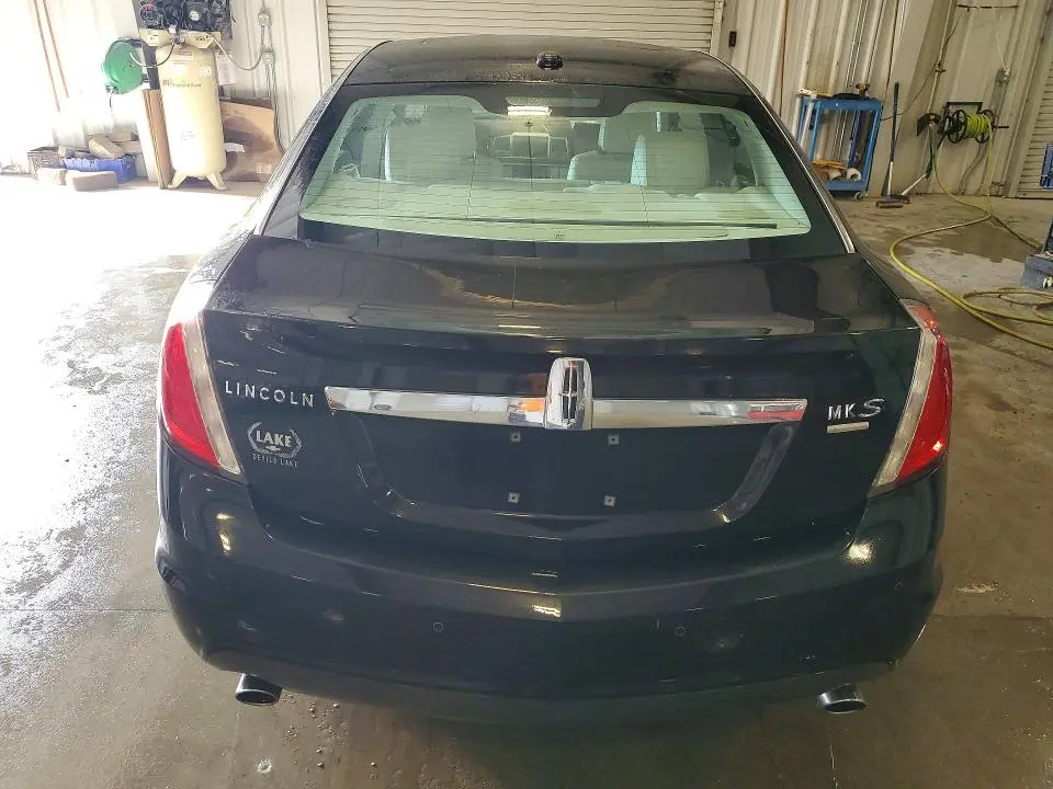 2011 LINCOLN MKS   