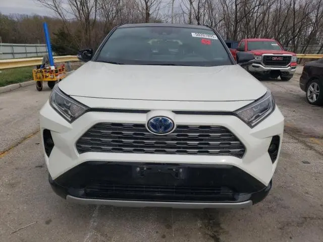 2020 TOYOTA RAV4 XSE
