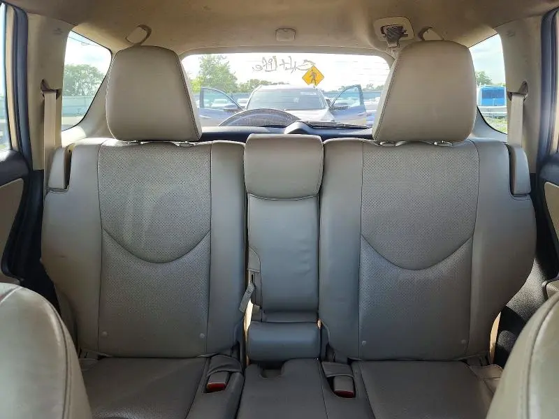 2011 TOYOTA RAV4 LIMITED  