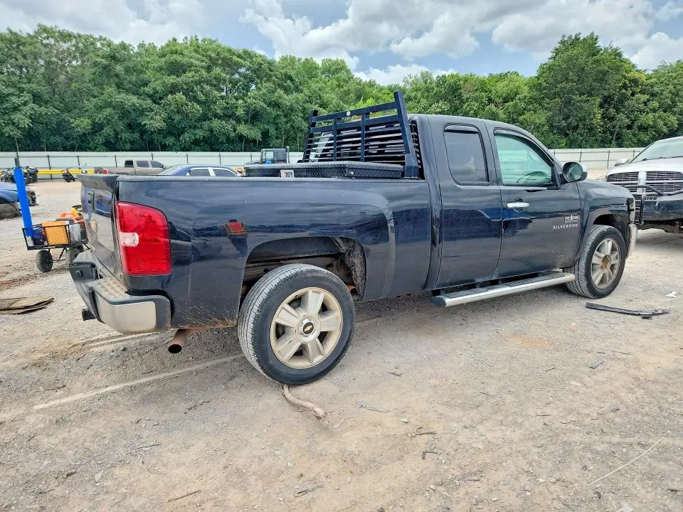 2013 CHEVROLET SILVERADO C1500 LT  
