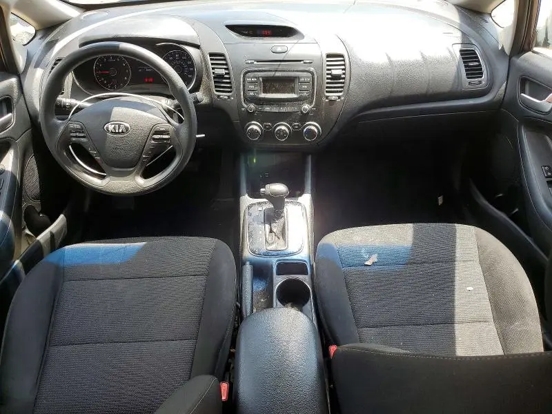 2018 KIA FORTE LX  