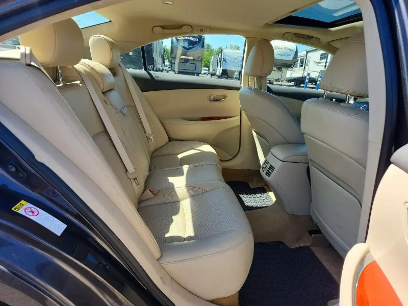 2011 LEXUS ES 350  