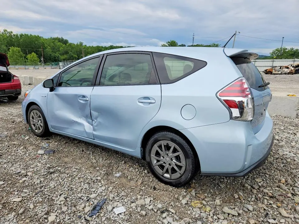 2016 TOYOTA PRIUS V FOUR  