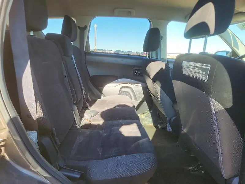 2012 MITSUBISHI OUTLANDER ES  