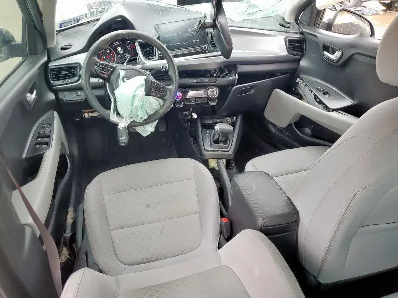 2022 KIA RIO LX