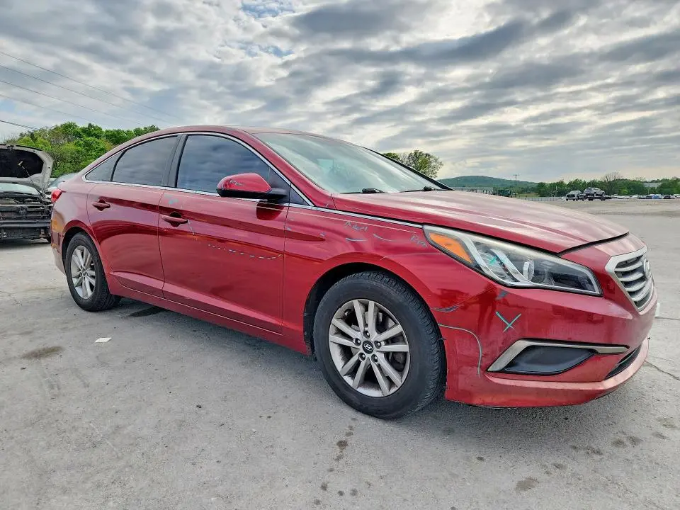 2016 HYUNDAI SONATA SE  