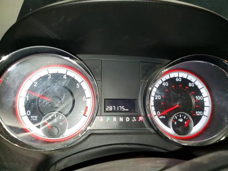 2013 DODGE GRAND CARAVAN SXT  