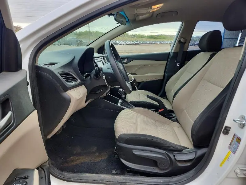 2019 HYUNDAI ACCENT SE  