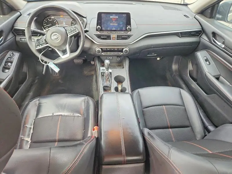2020 NISSAN ALTIMA SR  