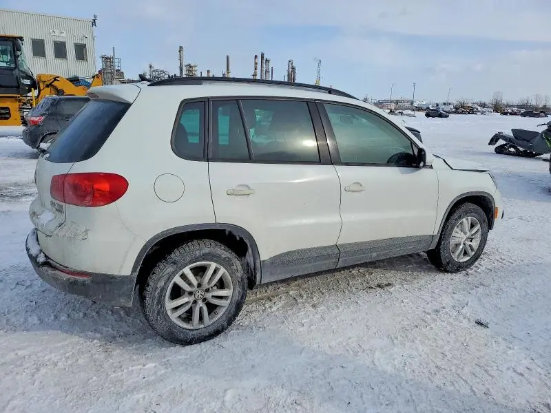 2015 VOLKSWAGEN TIGUAN S  