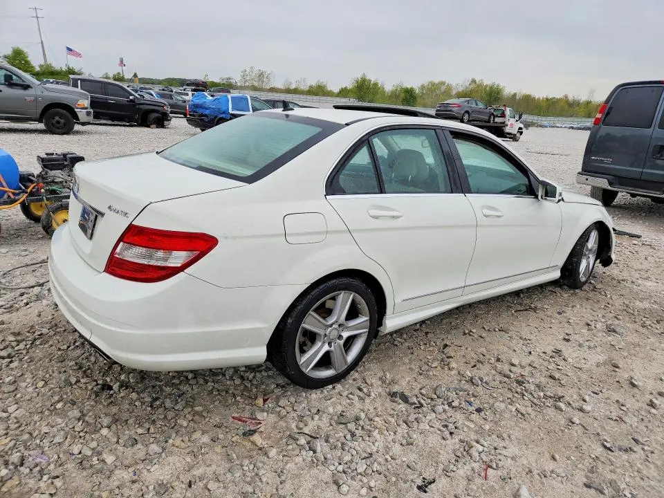 2011 MERCEDES-BENZ C 300 4MATIC  