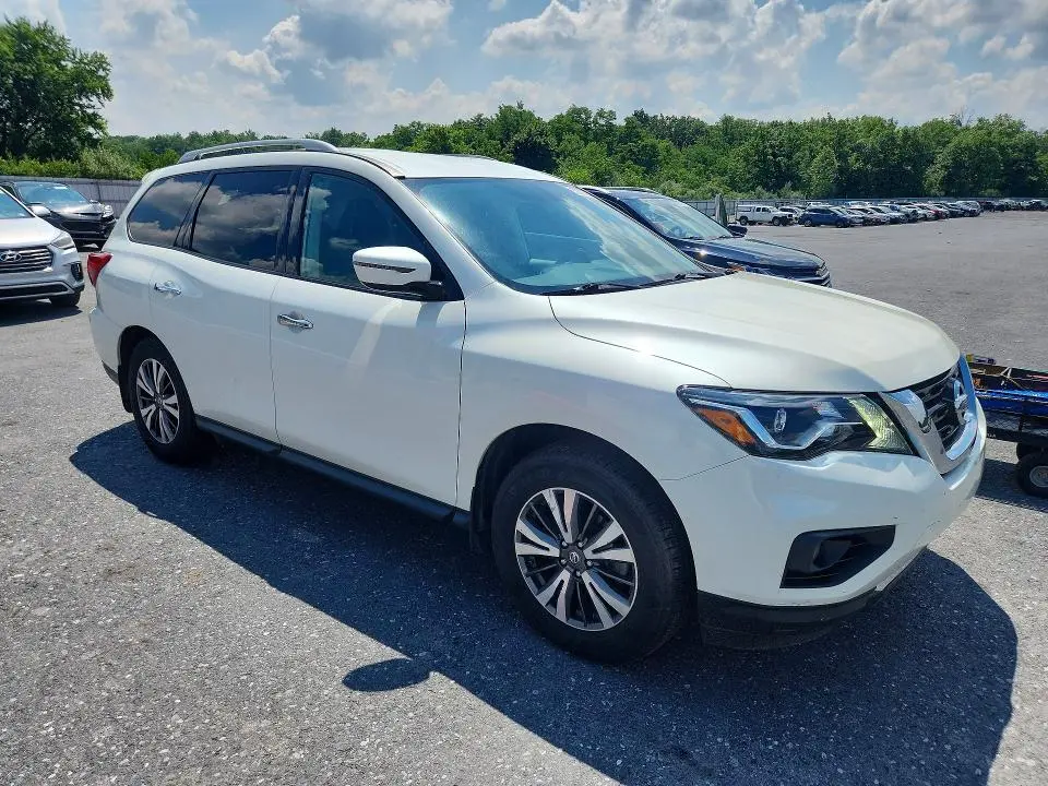2017 NISSAN PATHFINDER S  